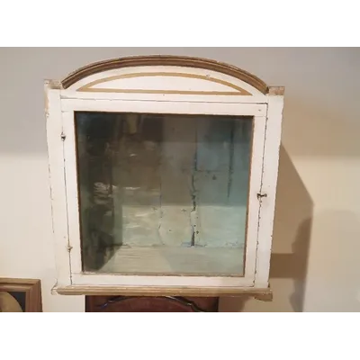 Lacquered and gilded wood showcase cabinet 18th century