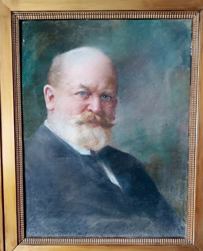 Pastel painting manly portrait- 19th century