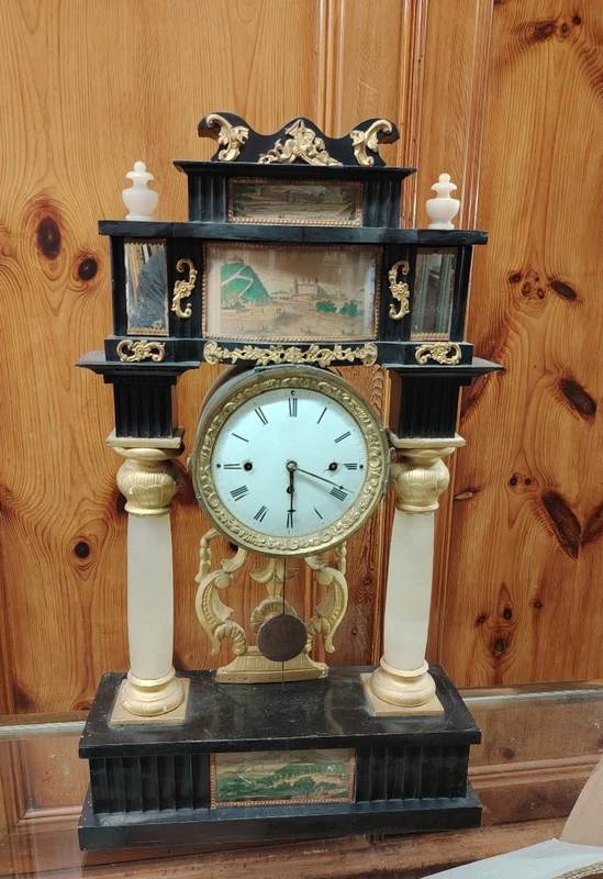 Bidermaier temple clock in ebonized wood and gilt alabaster columns 19th century