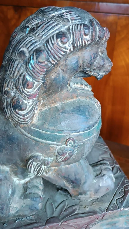Lacquered wood pho dog-China early xx century