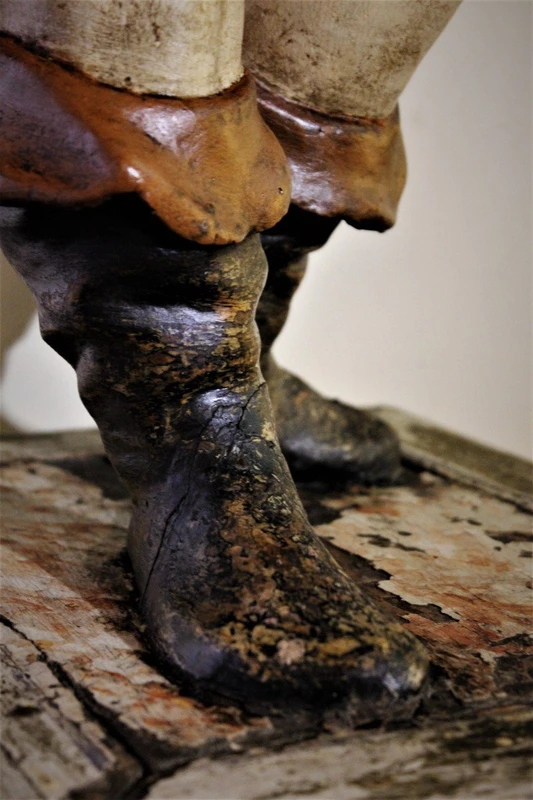 Scultura lignea policroma,San Rocco su basamento.