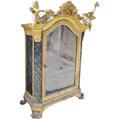 Vitrine antique Fin du XVIIe siècle Période baroque toscane