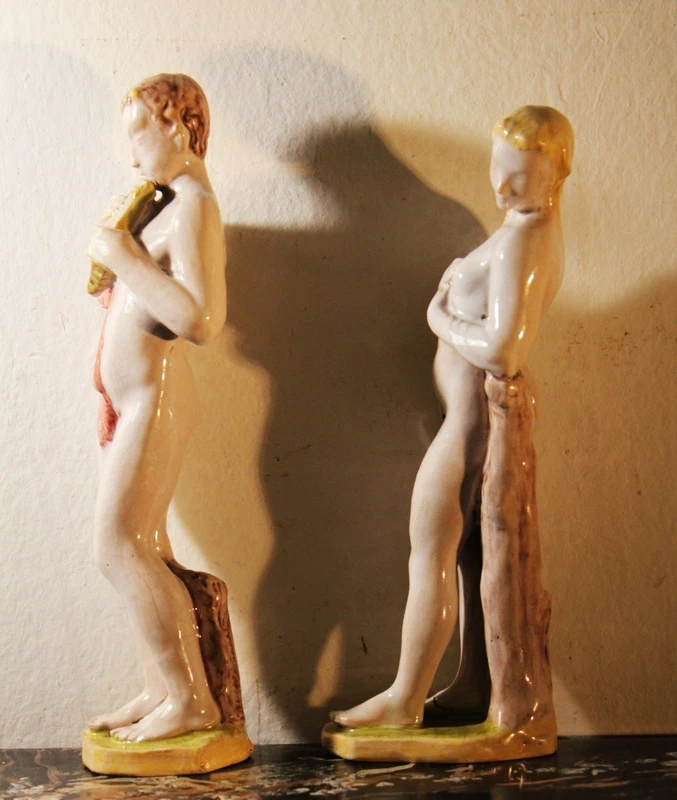 Manifattura MInghetti Bologna| Coppia di figure mitologiche in ceramica policroma.