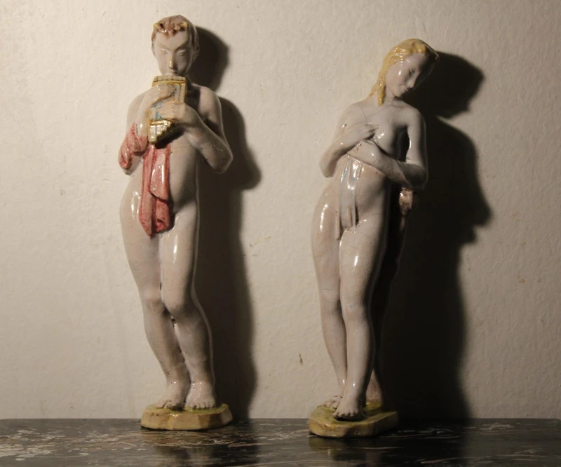 Manifattura MInghetti Bologna| Coppia di figure mitologiche in ceramica policroma.