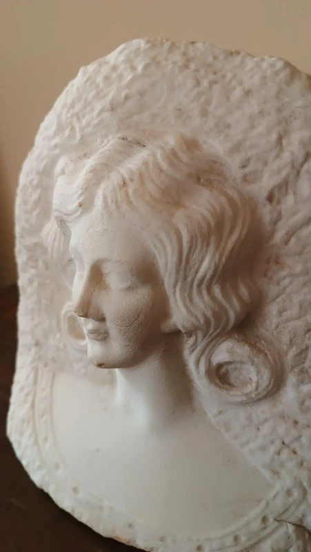 Sculpture ancienne en marbre début 20ème siècle Buste de femme