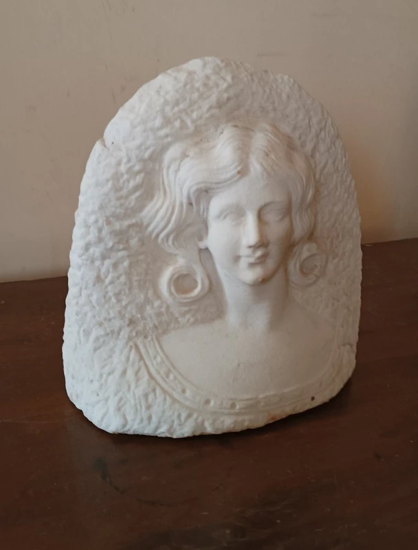 Sculpture ancienne en marbre début 20ème siècle Buste de femme