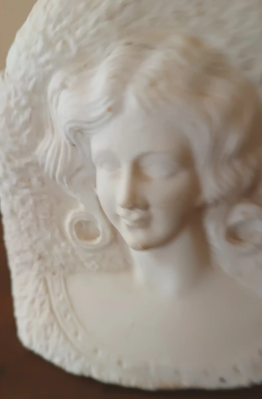 Sculpture ancienne en marbre début 20ème siècle Buste de femme