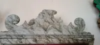 Antica teca  , vetrina , in legno laccato a finto marmo , XVIII secolo Marche Italia