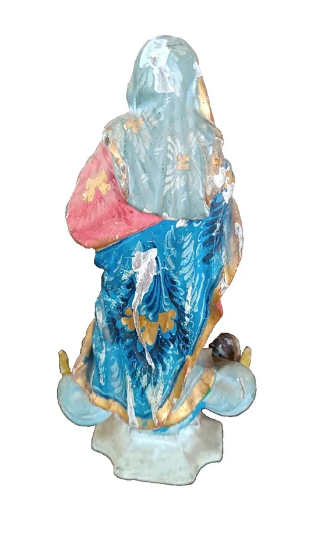 antica piccola scultura in legno ,madonna immacolata sud america XIX secolo