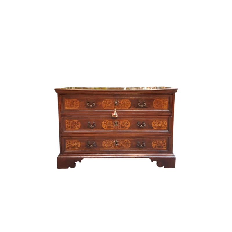 Commode ancienne en marqueterie de Vénétie