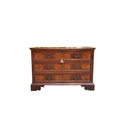 Commode ancienne en marqueterie de Vénétie