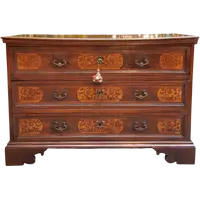 Commode ancienne en marqueterie de Vénétie