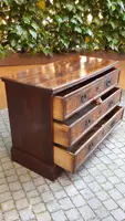 Commode ancienne en marqueterie de Vénétie