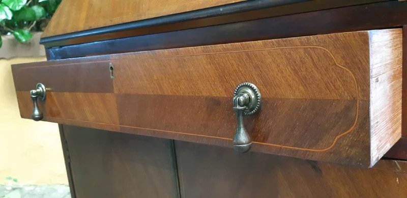 Antique Victorian mahogany threaded flap