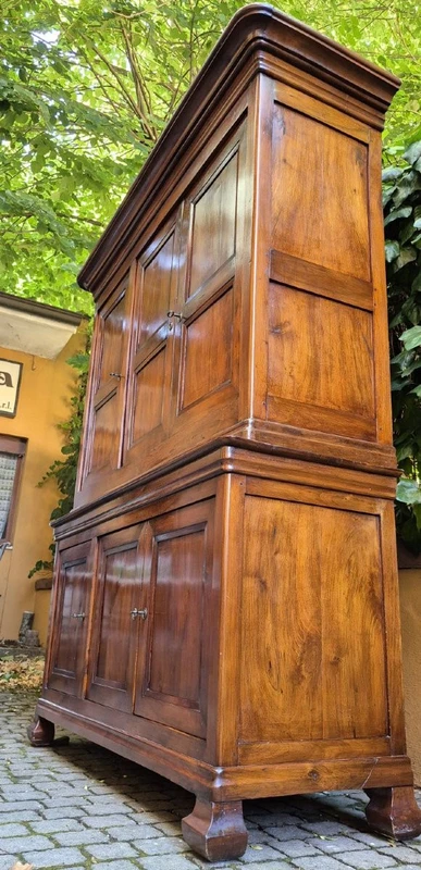 Antique double-body panelled 3-door walnut sideboard