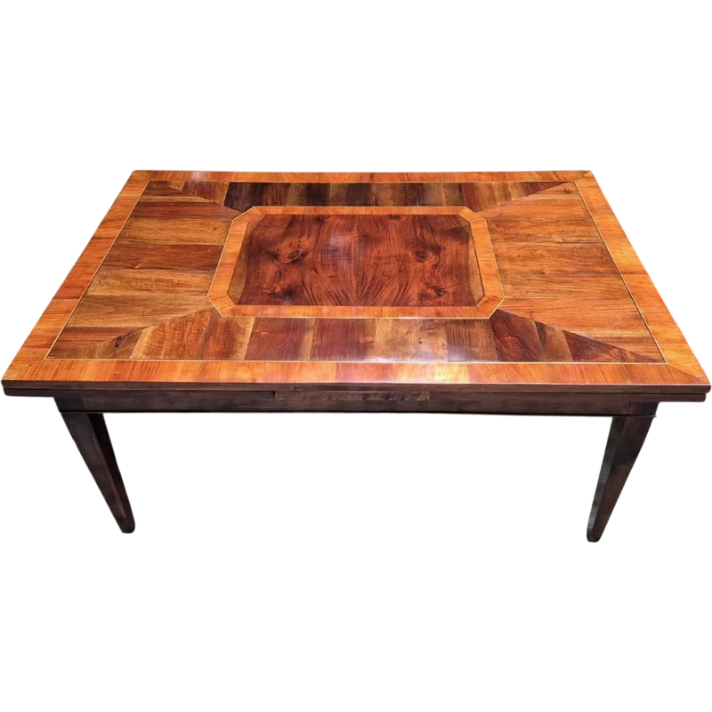 Emilian extensible large table veneered and filleted