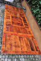 Emilian extensible large table veneered and filleted