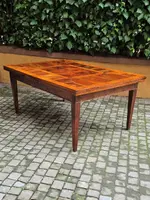 Emilian extensible large table veneered and filleted