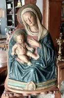 Madone du lait sculpture en stuc polychrome début 17ème siècle
