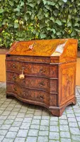 Moved antique Venetian Louis XV walnut and burl walnut moved flap