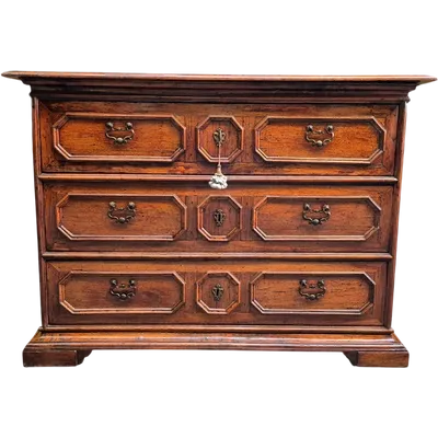 Antique Reggio Emilia 17th century walnut canter chest of drawers