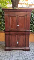 Ancient Romagnola vicarage sideboard from the 1600s.