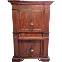 Ancient Romagnola vicarage sideboard from the 1600s.