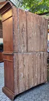 Ancient Romagnola vicarage sideboard from the 1600s.