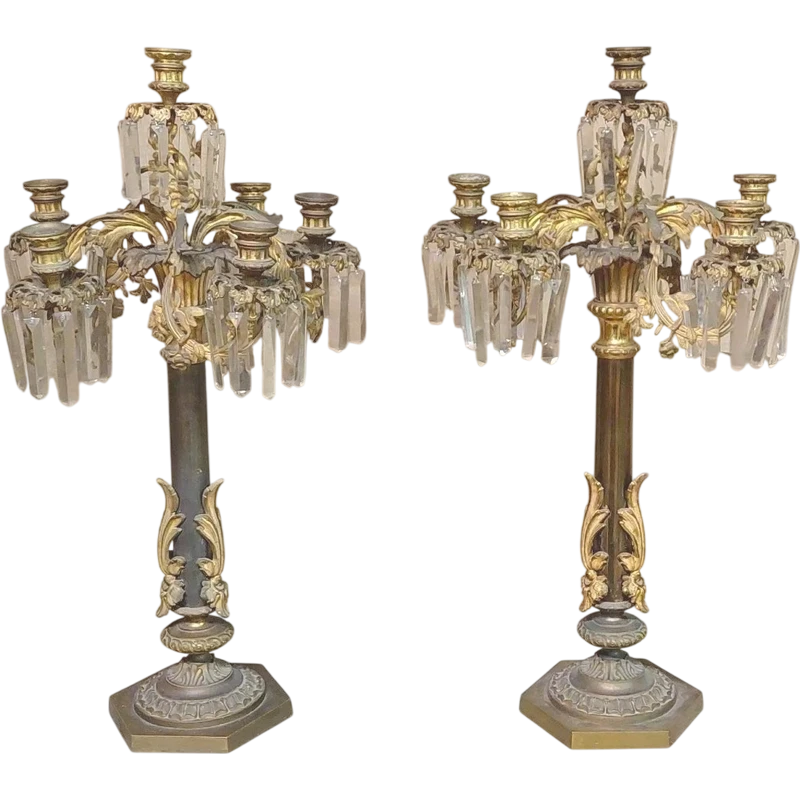 GRANDE COUPLE DE BOUGIES À SIX LUMIÈRES EN BRONZE DORÉ ET MERCURE DORÉ h.73