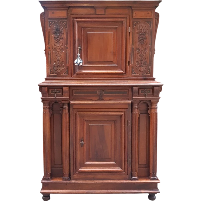 Antique Austrian 18th-century sideboard cabinet in threaded and carved walnut