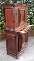 Antique Austrian 18th-century sideboard cabinet in threaded and carved walnut